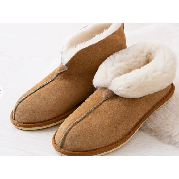 Celtic and Co Shoes - Celtic and Co Shearling Bootee Slippers NWT Size 7